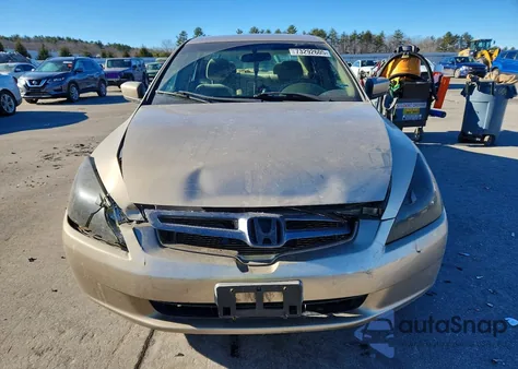 2004 Honda Accord Lx z USA, uszkodzony, nr VIN 1HGCM56324A154050